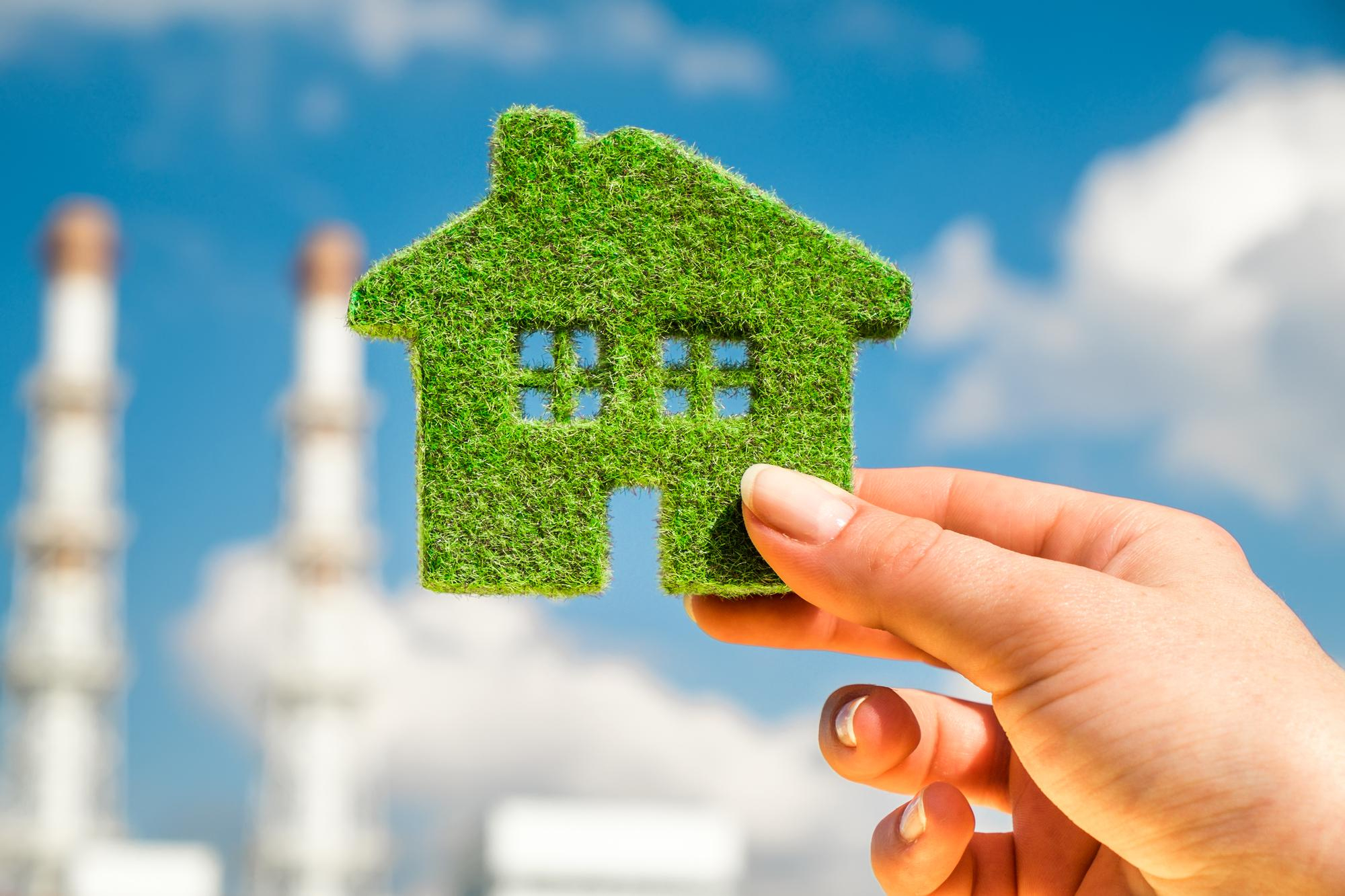 Magazyny energii a redukcja emisji CO₂ w gospodarstwie domowym – realny wpływ na ekologię i koszty