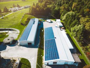Read more about the article Niskooprocentowane pożyczki na OZE w Małopolsce dla firm i JST – szansa na tańszą energię i większą niezależność