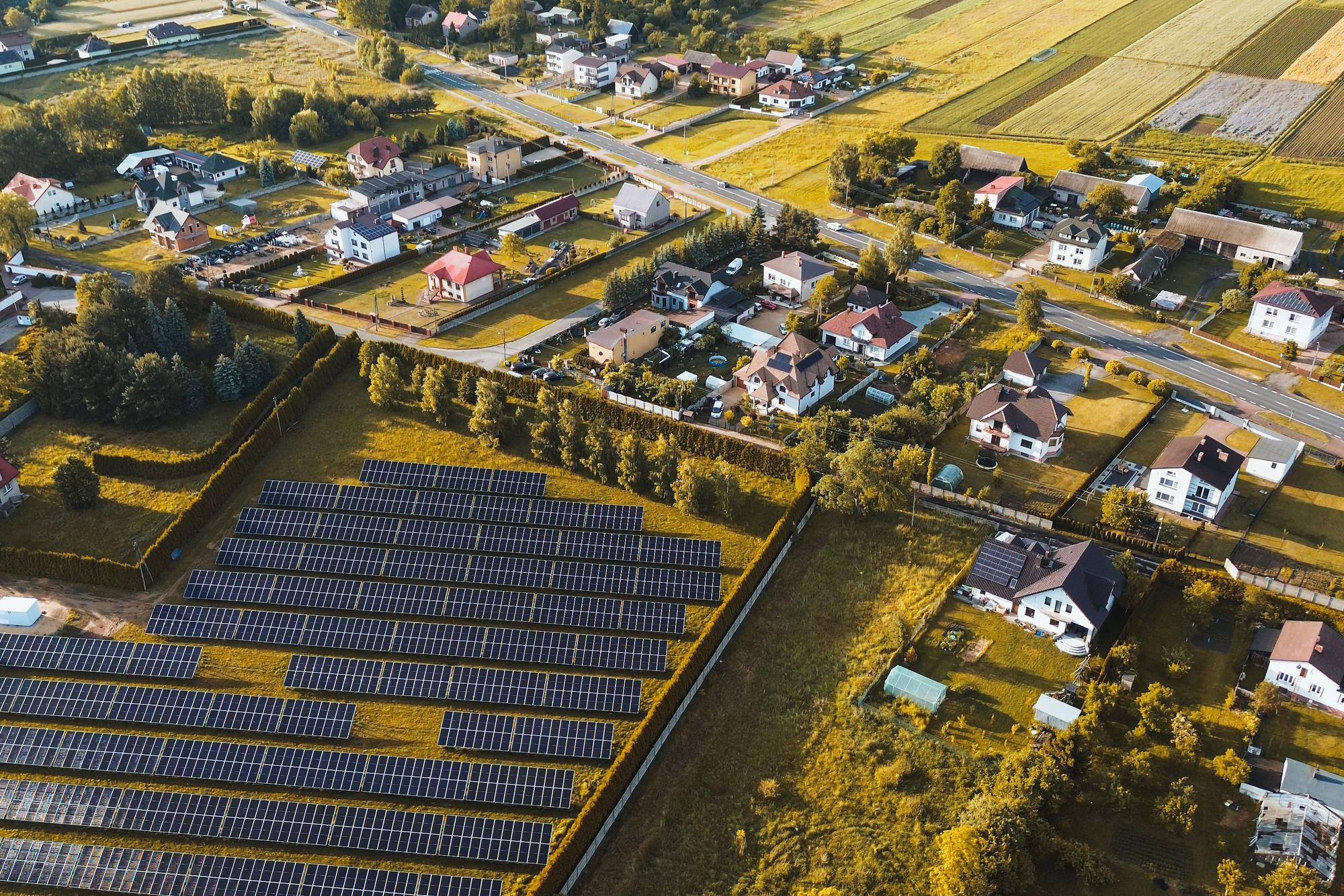 Jak przygotować gminę do inwestycji w odnawialne źródła energii? OZE dla samorządów